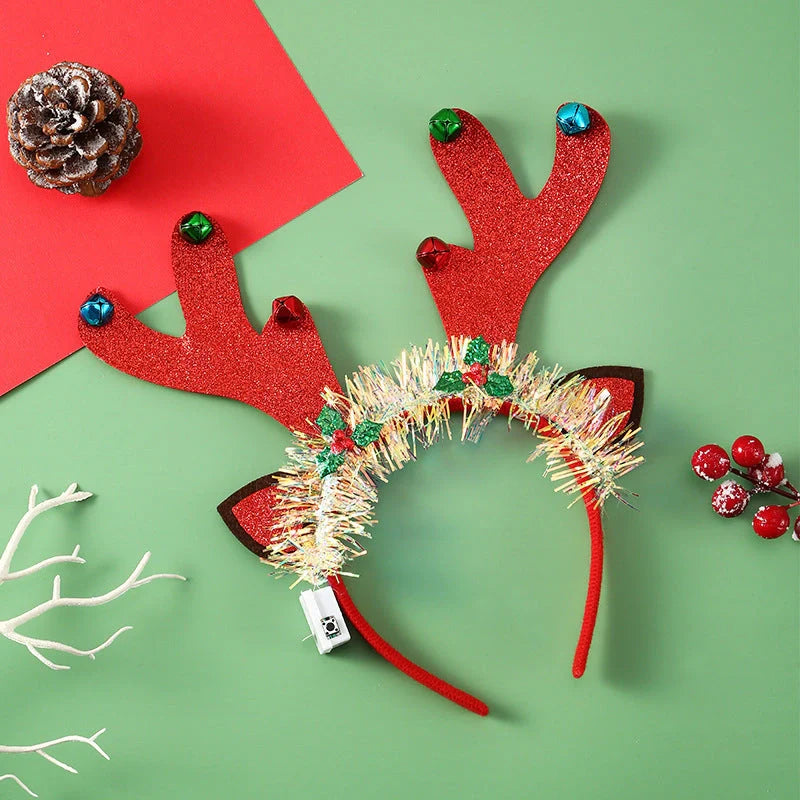 Glowing Christmas hair band with flashing deer horn and snowflake designs