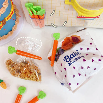Carrot-shaped bag clip for sealing and preserving food freshness