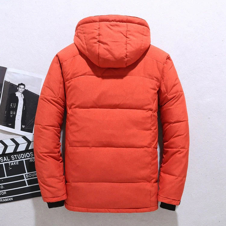 A cosy, hooded windbreaker jacket in a variety of classic colours, designed for outdoor adventures in the United Kingdom.
