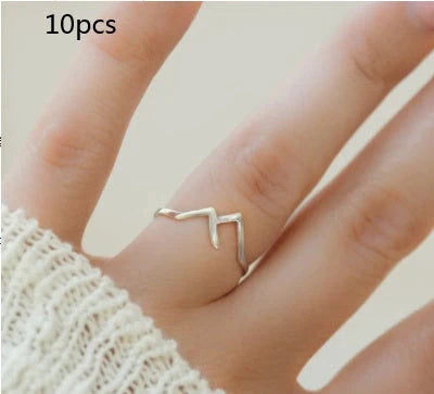 Unique mountain-shaped copper ladies' ring with antibacterial properties