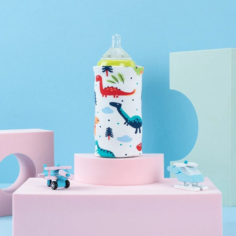 USB-powered baby bottle warmer and insulated travel bag for keeping milk warm on the go