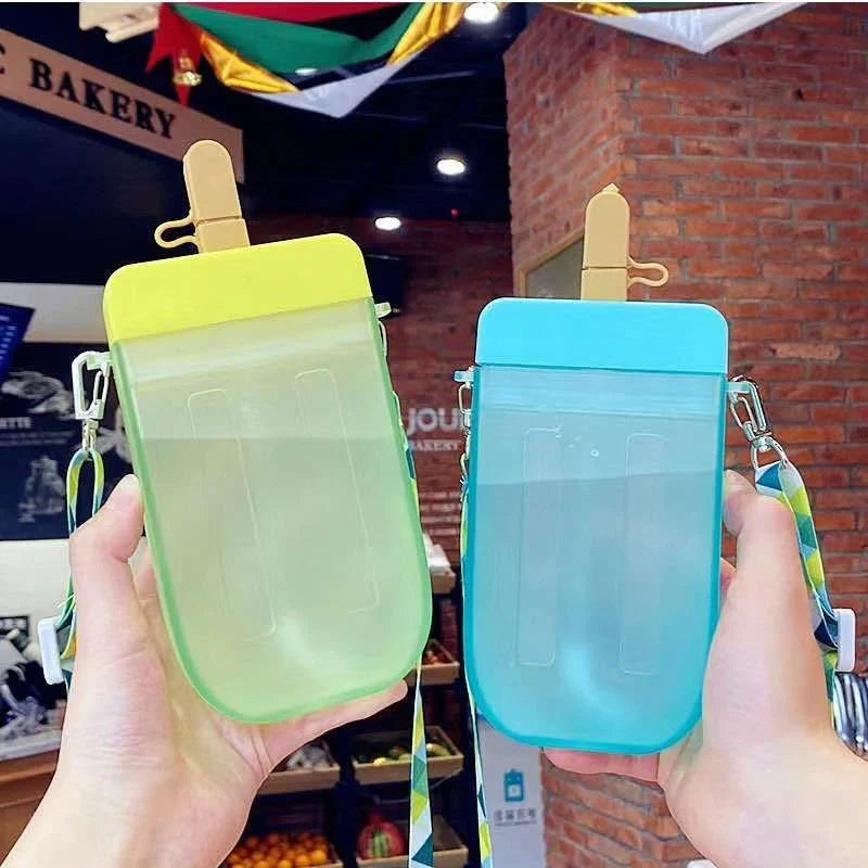 Summer children's water cup with straw, anti-leak design, and cartoon pattern