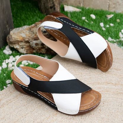 Stylish wedge sandals with a colourful cross-strap design for women's summer fashion