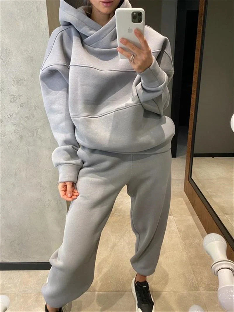 Urban casual sweater fleece top and pencil pants suit in classic colours