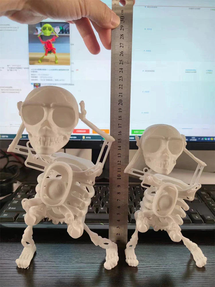 Customizable 3D Mini Skull Desktop Toy with gravity-powered motion and various color options