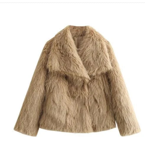 Stylish and cozy plush winter coat for women, available in a variety of trendy colors and sizes
