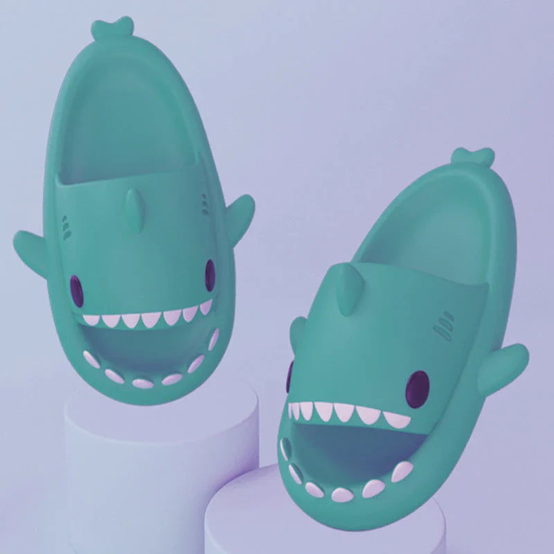 Cozy shark-themed slippers made of plush EVA material for indoor and outdoor wear with customized support