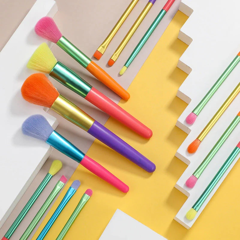 15-piece multicolour makeup brush set with man-made fibre bristles