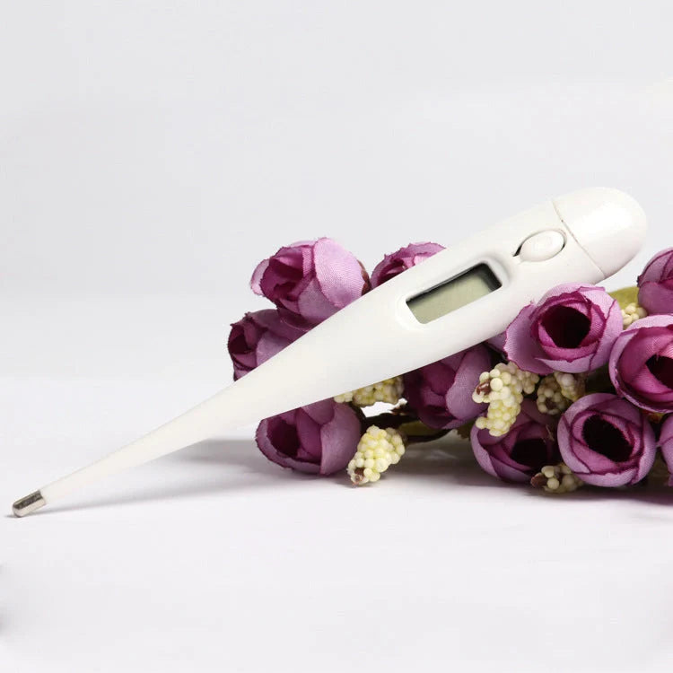 Compact electronic thermometer with white PP construction for accurate temperature measurement