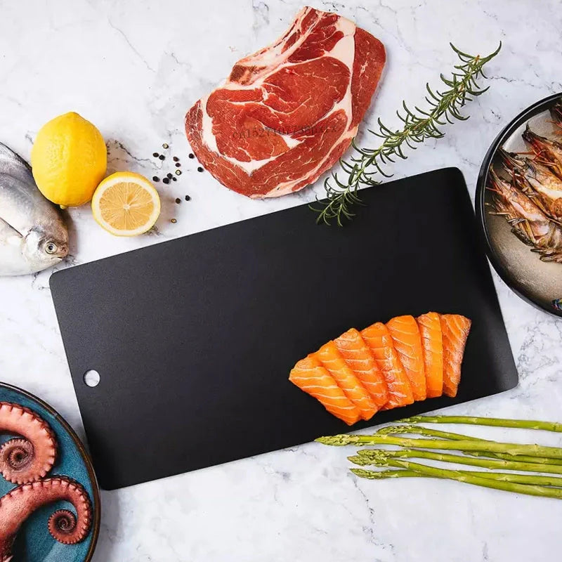 Black aluminium steak thaw board for efficient meat thawing