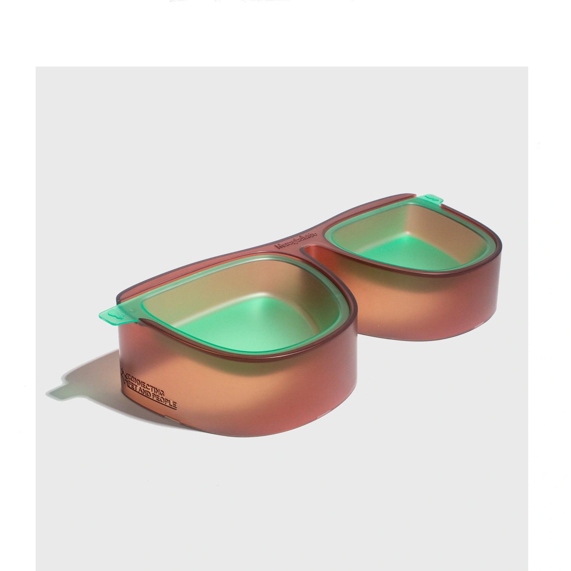 Anti-overturning double bowl for cats with 15° slant design in green