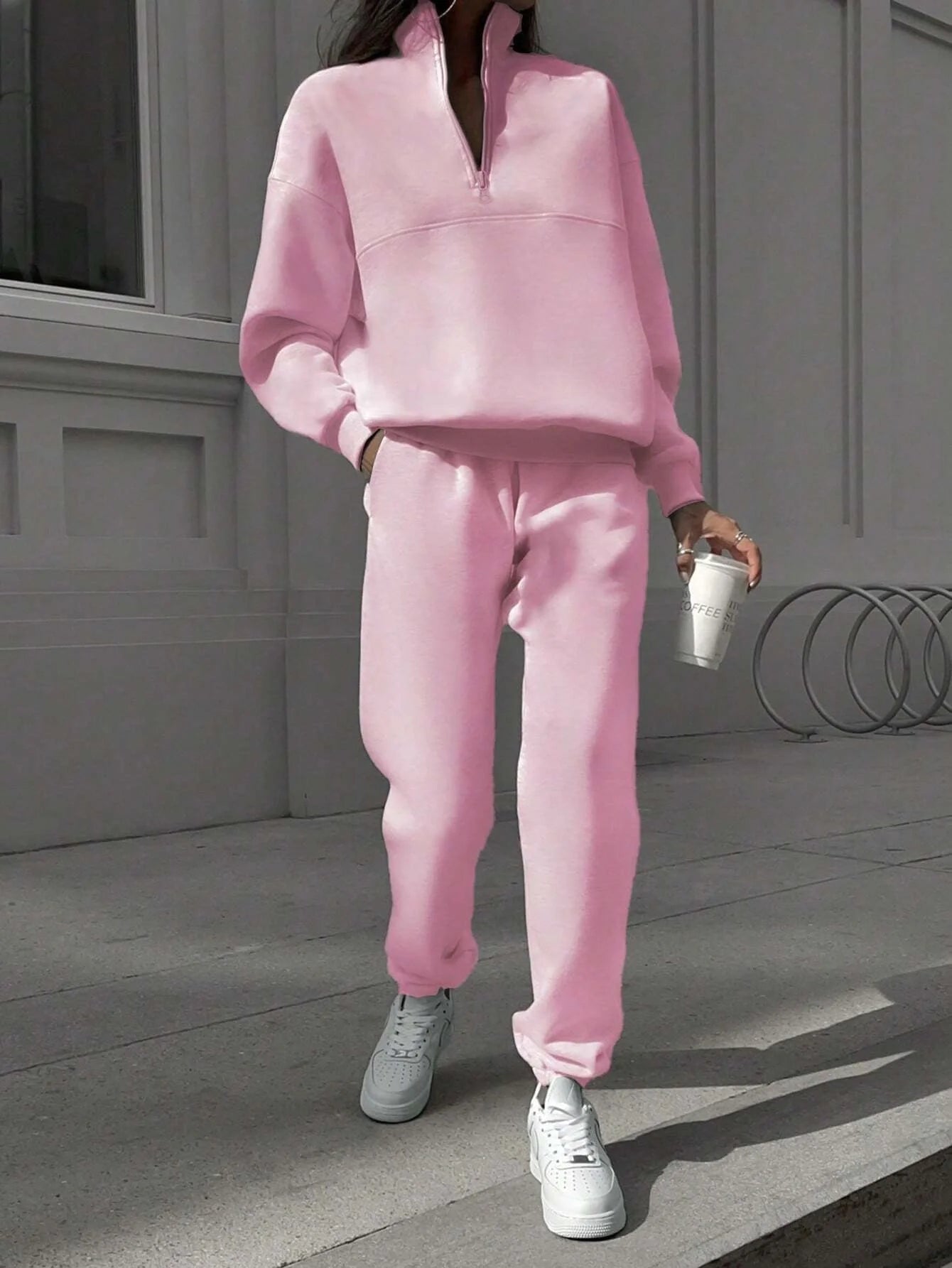 Women's long-sleeved sports sweatshirt suit with stand-up collar and elastic band trousers