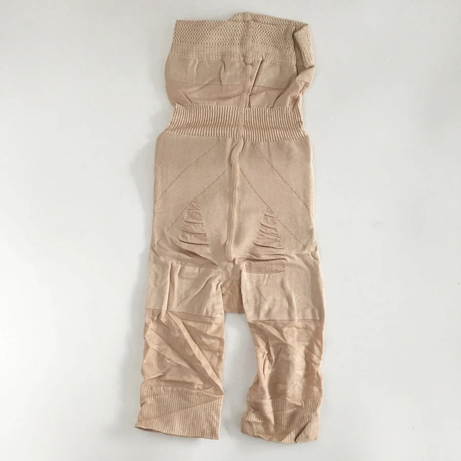 Seamless high waist shapewear short in nude and black for tummy control