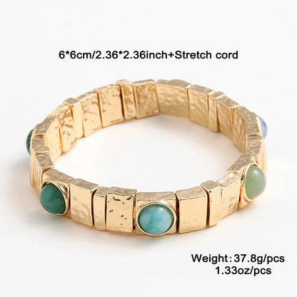 Stylish retro bracelet with an elegant quadrilateral design, crafted from premium zinc alloy for long-lasting wear