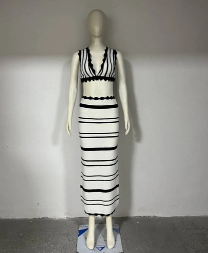 Women's 2-piece striped bikini set with sling top and skirt