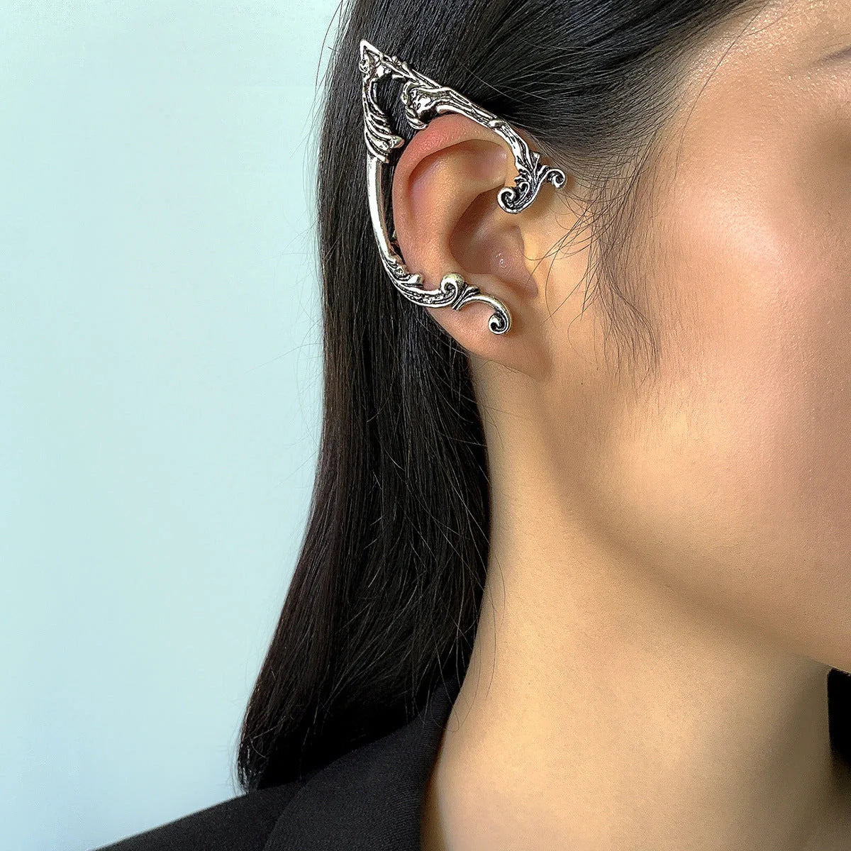 Dark Elf Ear Clip No Piercing Earrings in Silver for Gothic Style