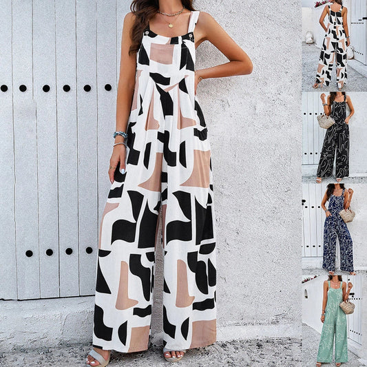 Women's square neck jumpsuit with side pockets in polyester fibre
