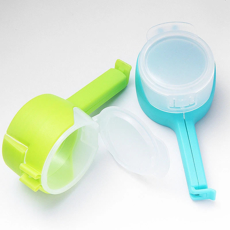 Premium food preservation clip with airtight seal and wide pouring spout to keep snacks fresh
