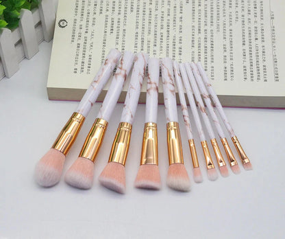15 Marbled Design Makeup Brushes Set in various colours with roll-up case