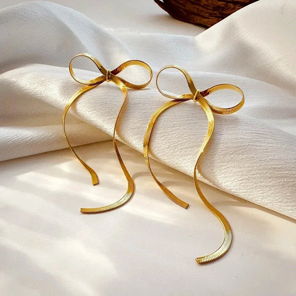Elegant hypoallergenic 18k gold plated bow earrings for sensitive ears