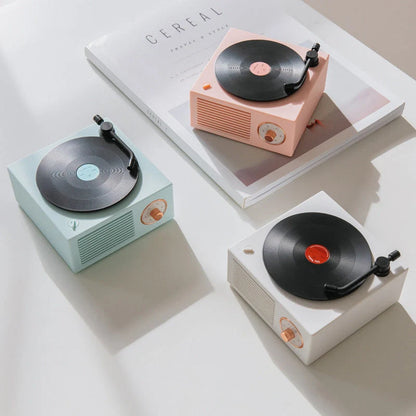 Retro Bluetooth Mini Speaker with USB Port in vintage design, perfect for wireless music streaming.