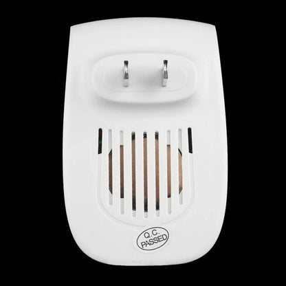 Ultrasonic pest repeller device that effectively repels mosquitoes, insects, and mice using high-frequency sound waves