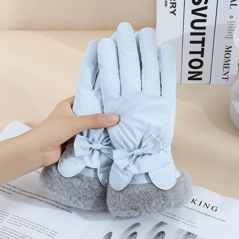 Cosy winter gloves with touch screen capability and fleece lining, available in various stylish colour options