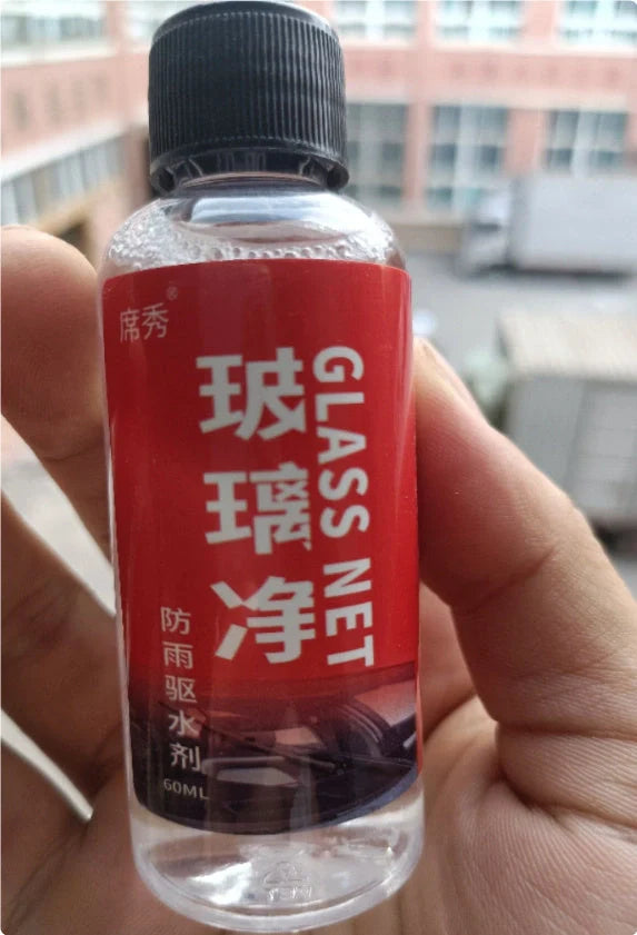 Automotive oil film cleaning brush with hydrophobic effect for windshields and glass surfaces