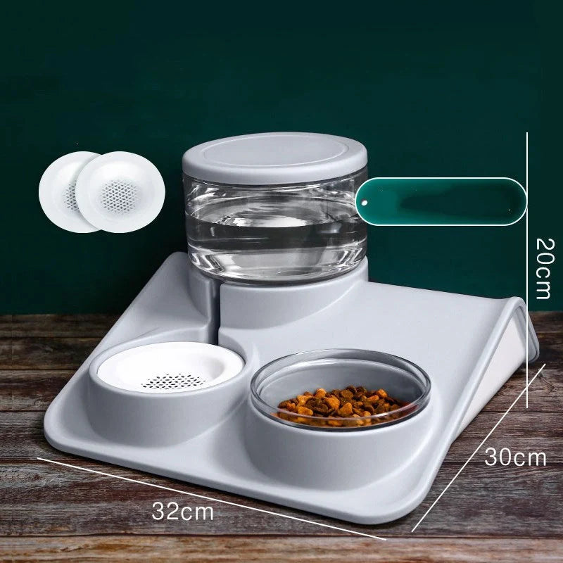 Automatic Feeder Water Fountain for pets with 1.8L capacity and filter system
