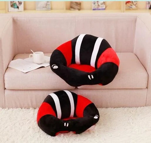 Infant safety seat with plush toy design for babies learning to sit