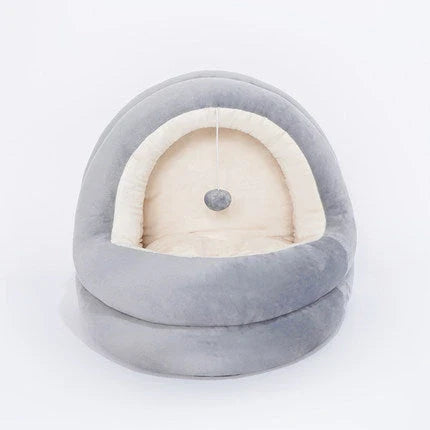 Luxurious pet bed made of high-quality velvet-like fabric, providing cosy and comfortable sleeping space for cats and small dogs