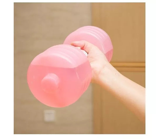 Water-filled fitness dumbbells for women in pink and green, adjustable weight