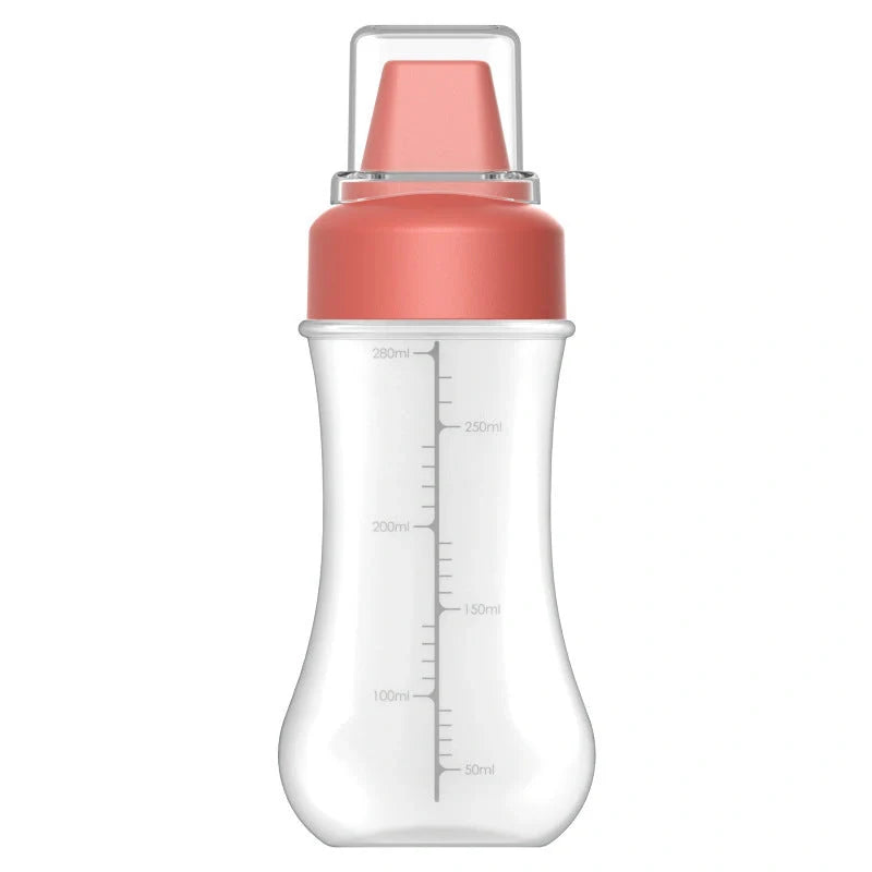 Five-hole scale squeezing sauce bottle with lid for precise kitchen use