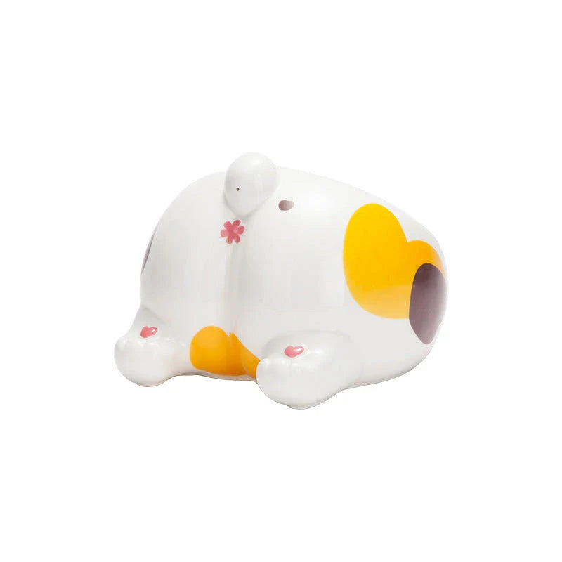 Stylish ceramic pet bowls in various charming designs for cats and dogs
