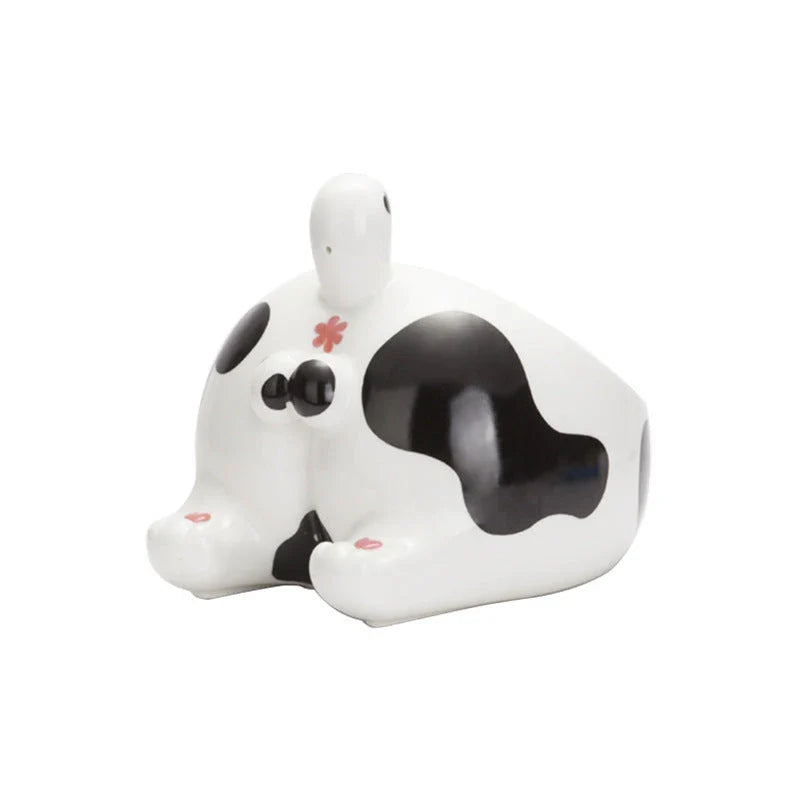 Stylish ceramic pet bowls in various charming designs for cats and dogs