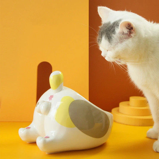 Stylish ceramic pet bowls in various charming designs for cats and dogs