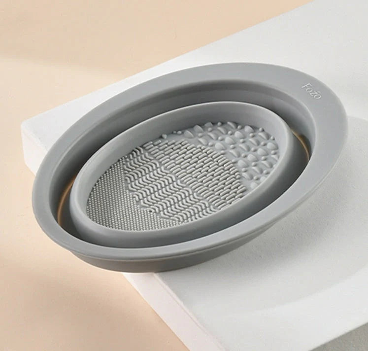 Silicone cosmetic makeup brush cleaning pad board for efficient brush maintenance