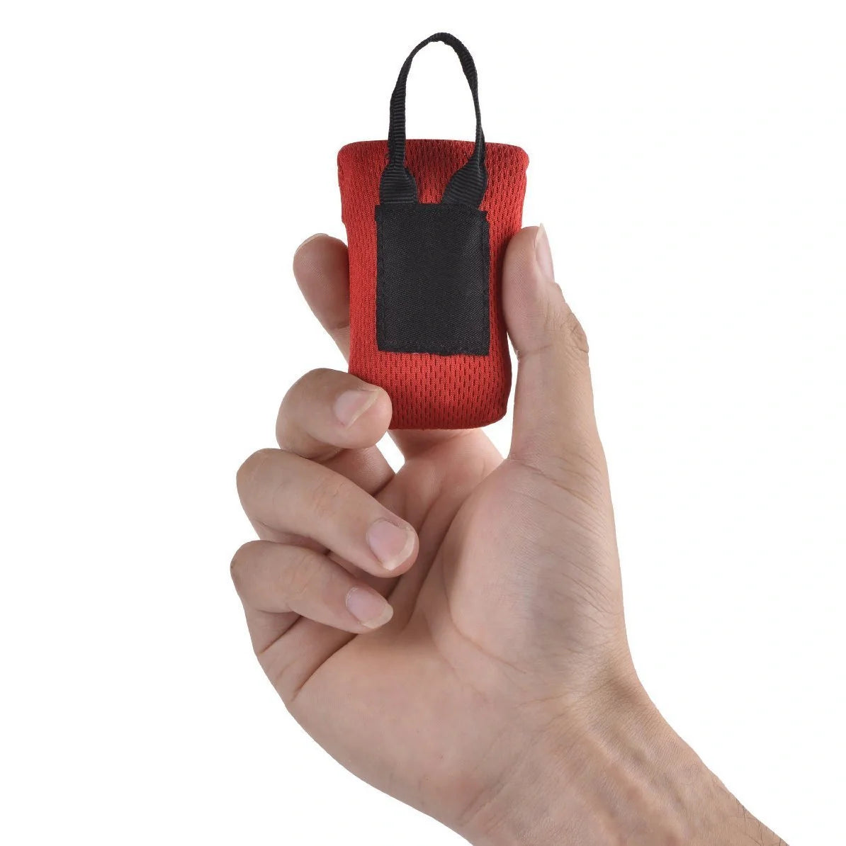 Mini outdoor portable nylon picnic mat with waterproof base, available in red and blue