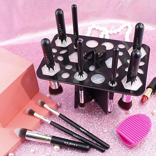 14-hole makeup brush holder in various colours for organising and drying brushes