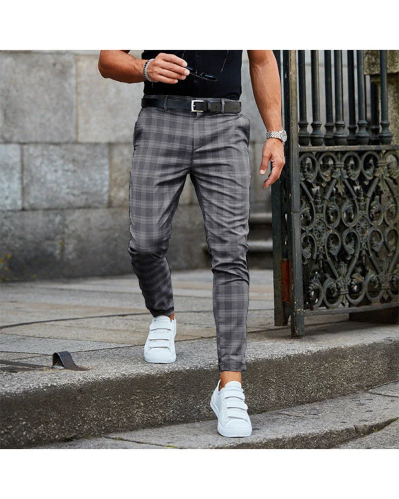 Men's stylish plaid casual trousers with a relaxed, loose fit and breathable fabric