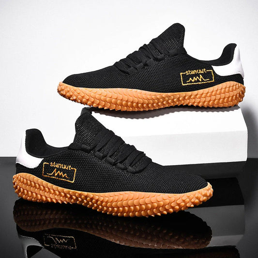 Men's breathable woven casual sneakers in white, red, black, and army green
