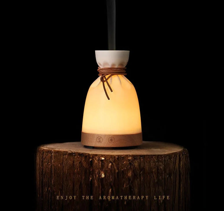 Wood Aromatherapy Desk Lamp Humidifier with noise reduction technology