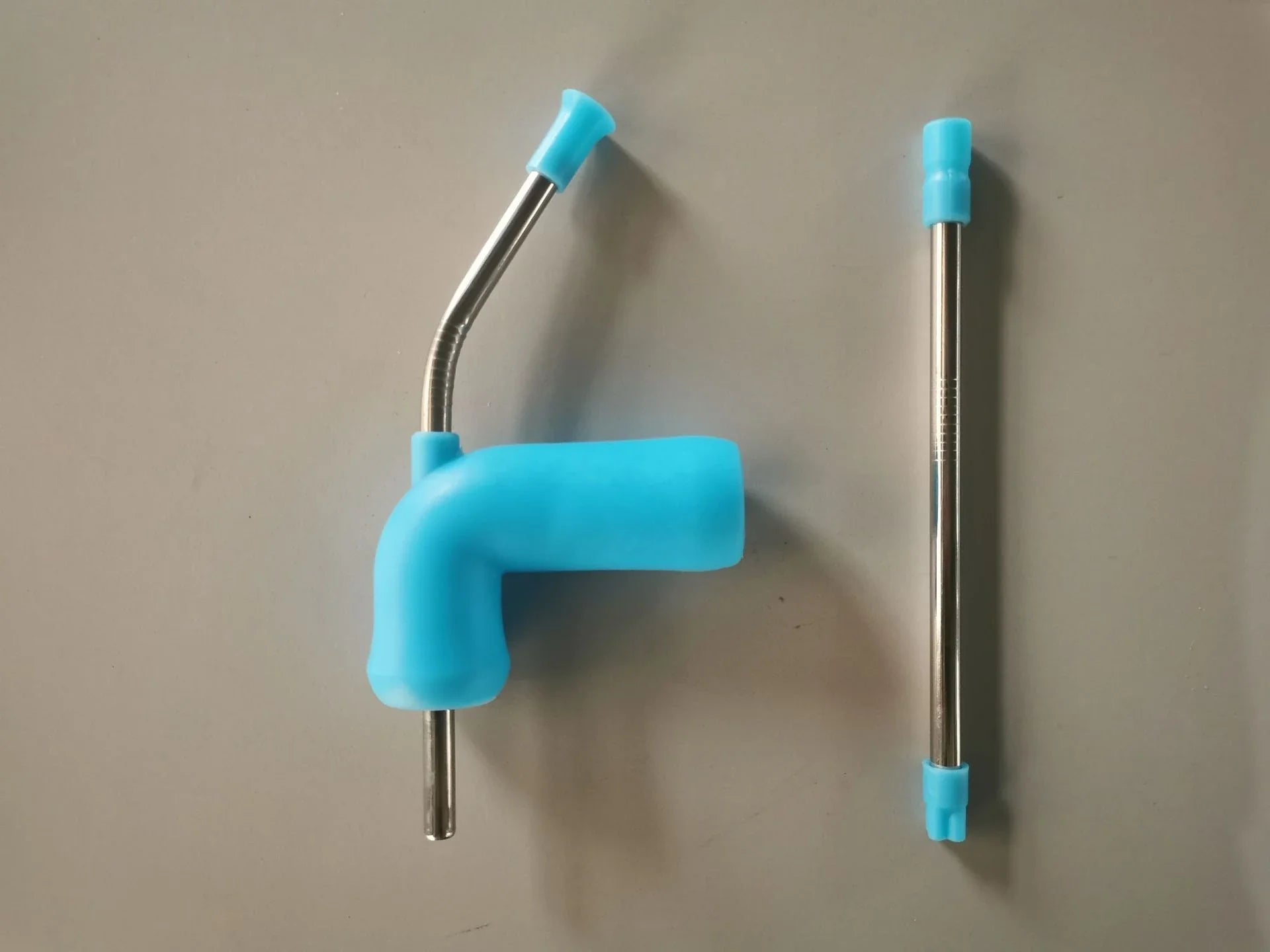 Slick Sipping Straw - Premium Stainless Steel and Plastic Party Accessory for Smooth, Fast-Flowing Beverage Enjoyment