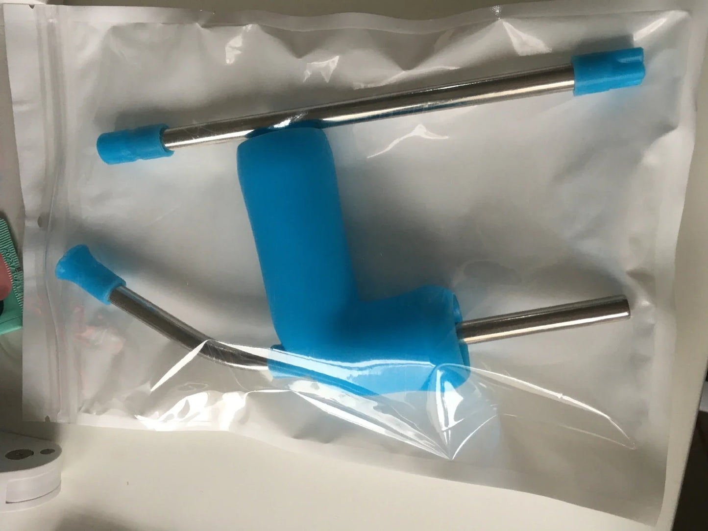 Slick Sipping Straw - Premium Stainless Steel and Plastic Party Accessory for Smooth, Fast-Flowing Beverage Enjoyment