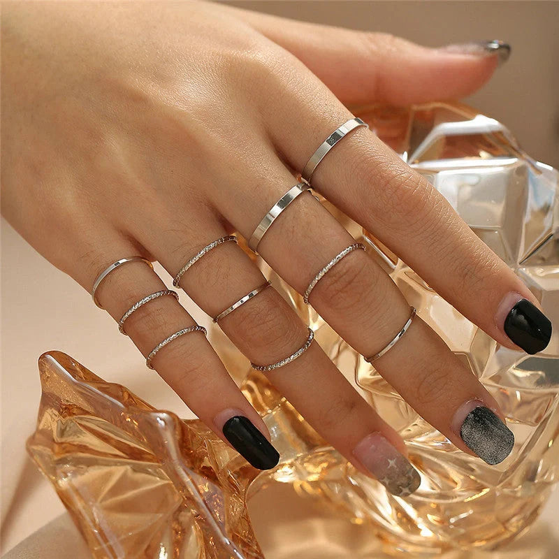 Bohemian acrylic silver ring set with geometric design