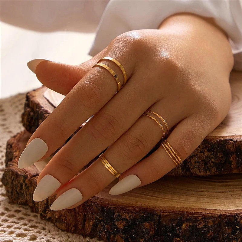 Bohemian acrylic silver ring set with geometric design
