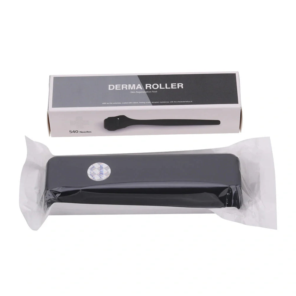 Matte 540 Microneedle Roller with oil-rubber handle for precise skincare treatments