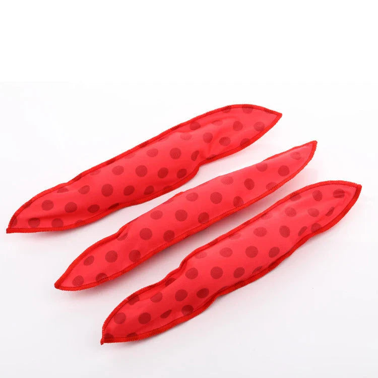Soft, cushioned hair curler in various colours for creating effortless waves and curls while you sleep