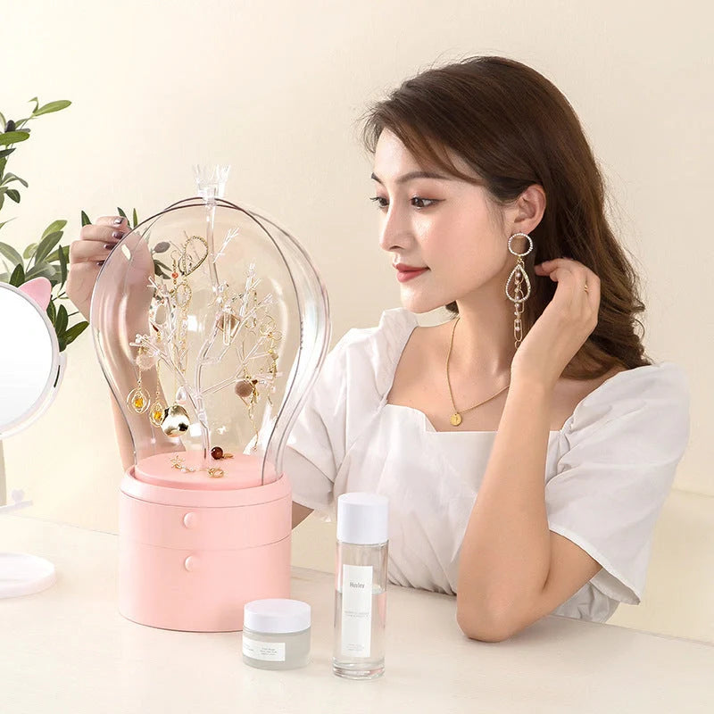 LED illuminated transparent jewelry storage box with 360-degree rotation