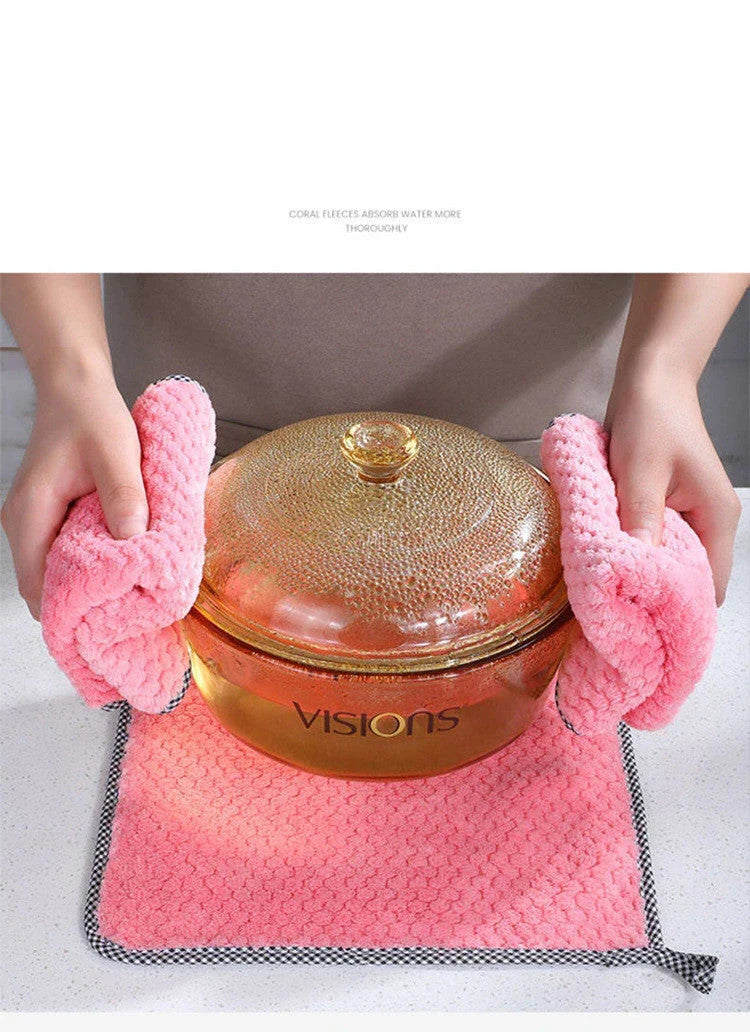 Absorbent and durable microfibre kitchen dish cloths in various colours
